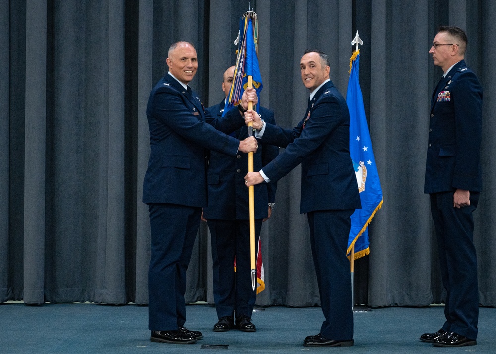 2nd Bomb Wing welcomes new 2nd Operations Group commander