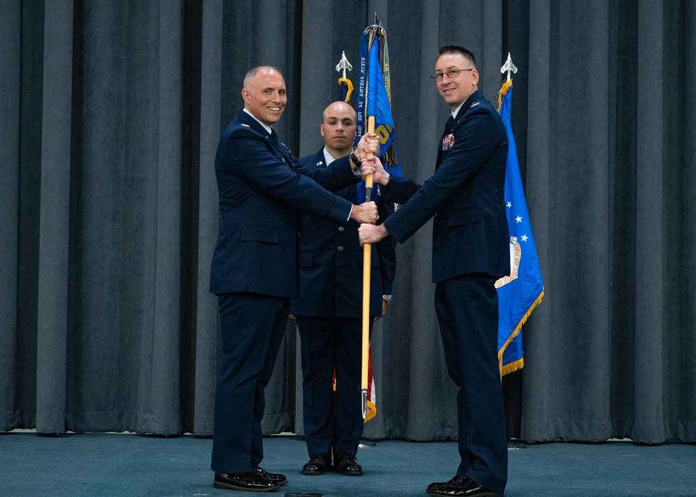 2nd Bomb Wing welcomes new 2nd Operations Group commander