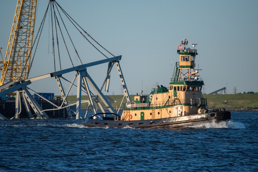 Unified Command prepares to lift remaining sections of Francis Scott Key Bridge wreckage