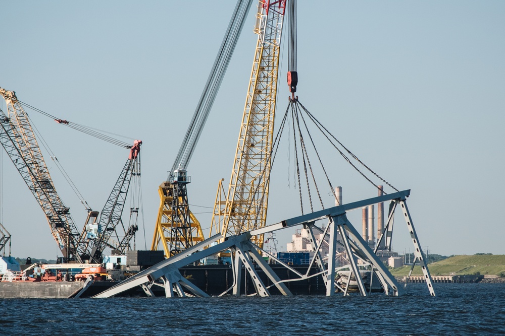 Unified Command prepares to lift remaining sections of Francis Scott Key Bridge wreckage