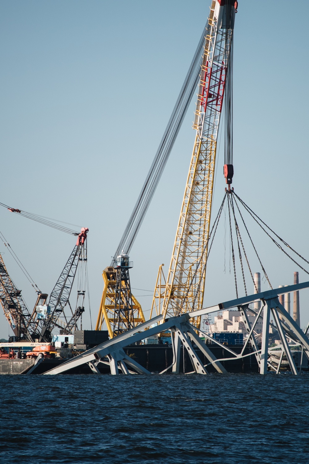 Unified Command prepares to lift remaining sections of Francis Scott Key Bridge wreckage