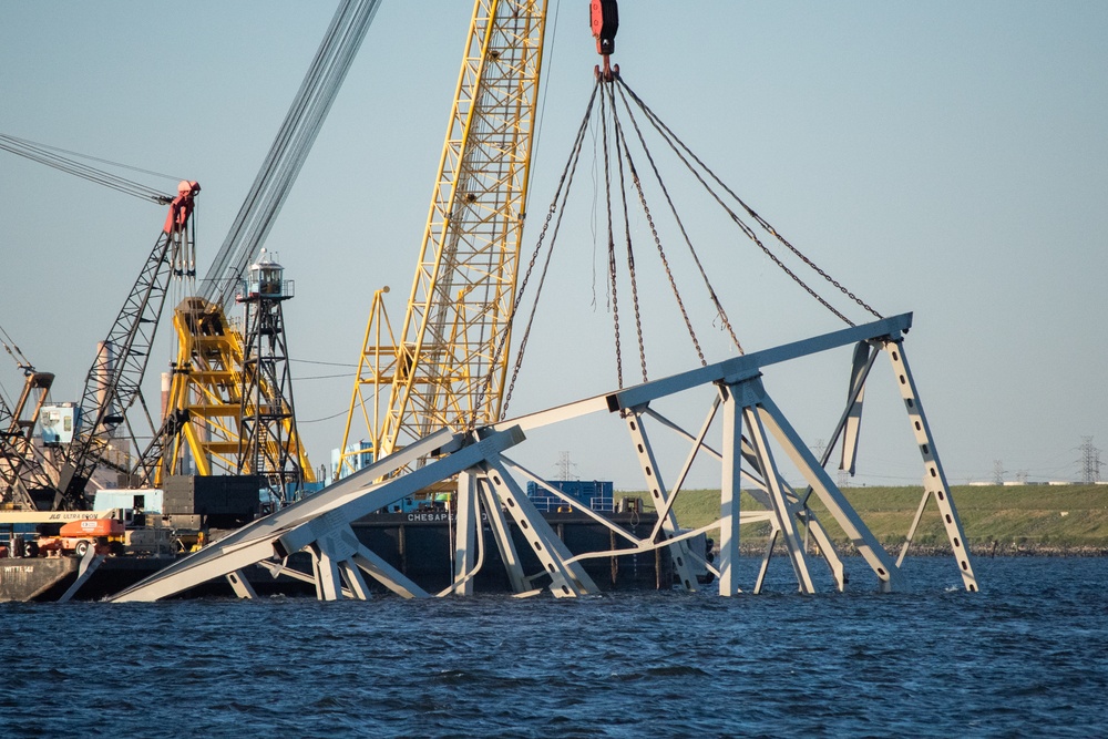 Unified Command prepares to lift remaining sections of Francis Scott Key Bridge wreckage