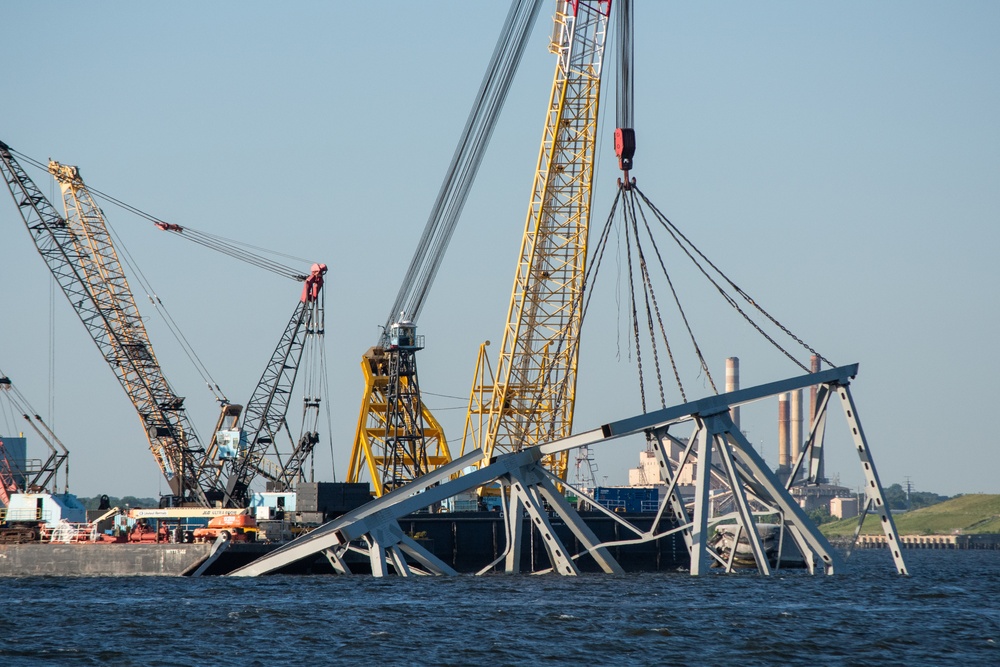 Unified Command prepares to lift remaining sections of Francis Scott Key Bridge wreckage