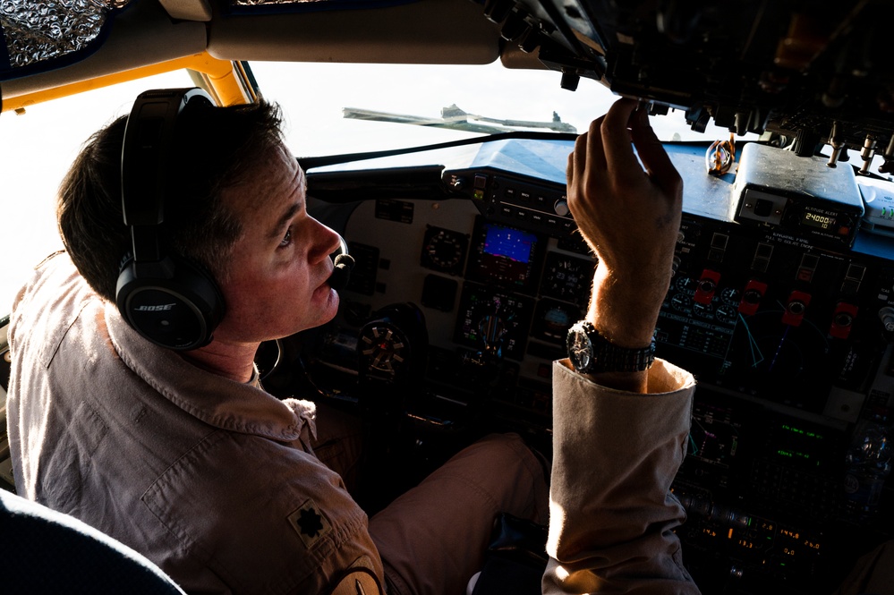 KC-135 refuels A-10s