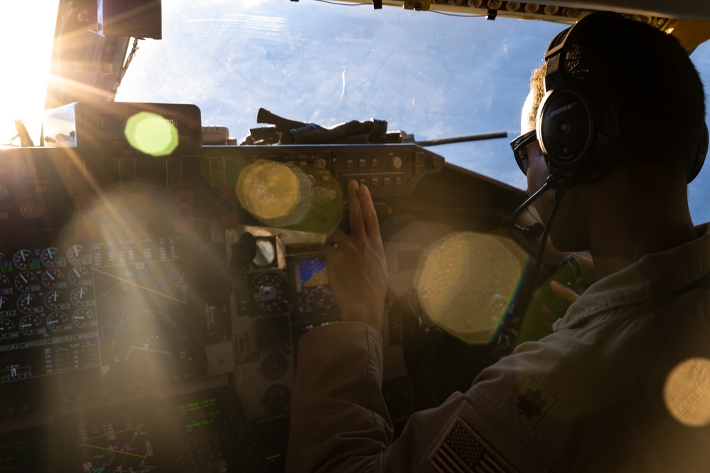 KC-135 refuels A-10s