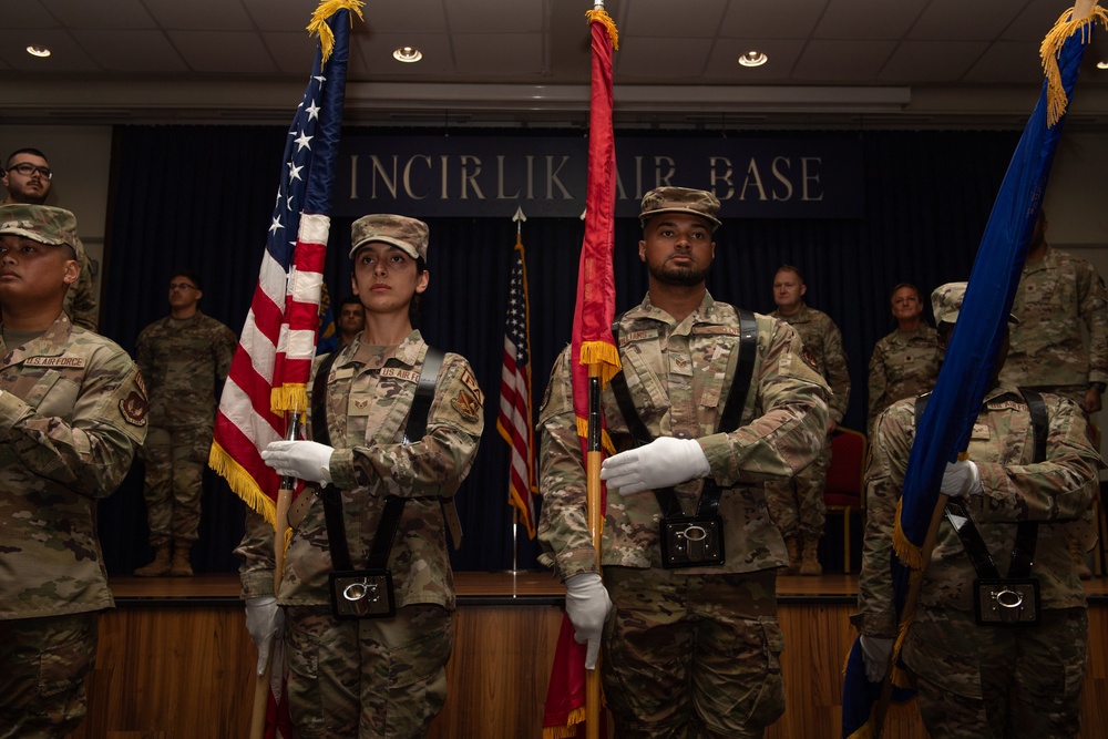 39th Communication Squadron changes command