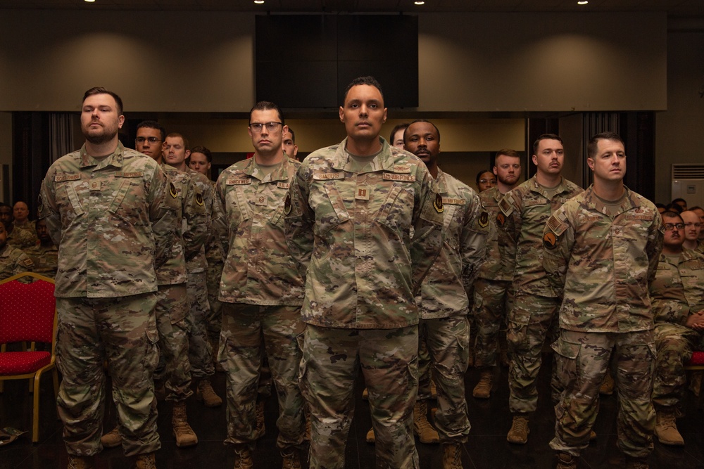 39th Communication Squadron changes command