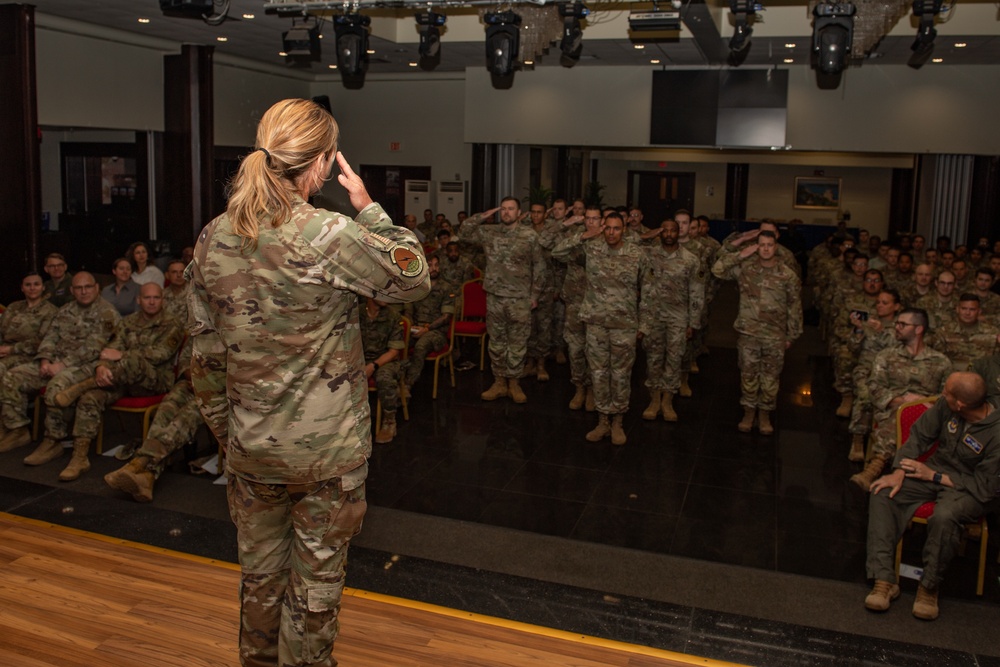 39th Communication Squadron changes command