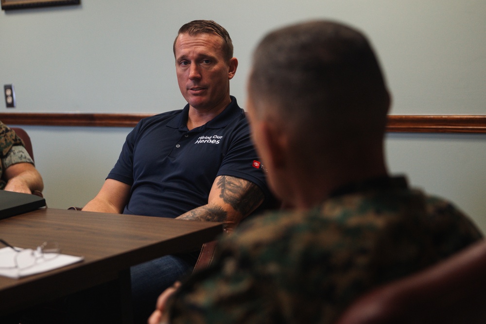 Medal of Honor Recipient Dakota Meyer Visits MCIEAST Acting Commander