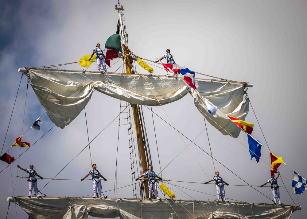 Mexico's Tall Ship Cuauhtemoc Visits Hawaii