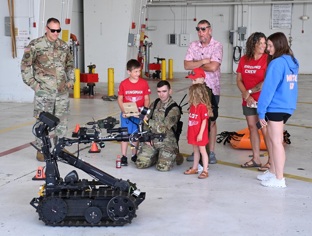 132d Wing hosts Pilot for a Day event