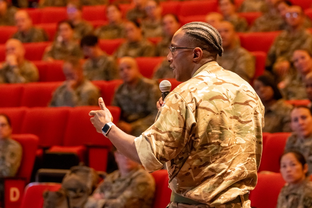 AR-MEDCOM Commanding General leads engagement, discussion in CFGOLD24