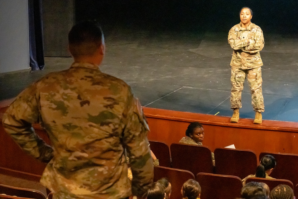 AR-MEDCOM Commanding General leads engagement, discussion in CFGOLD24