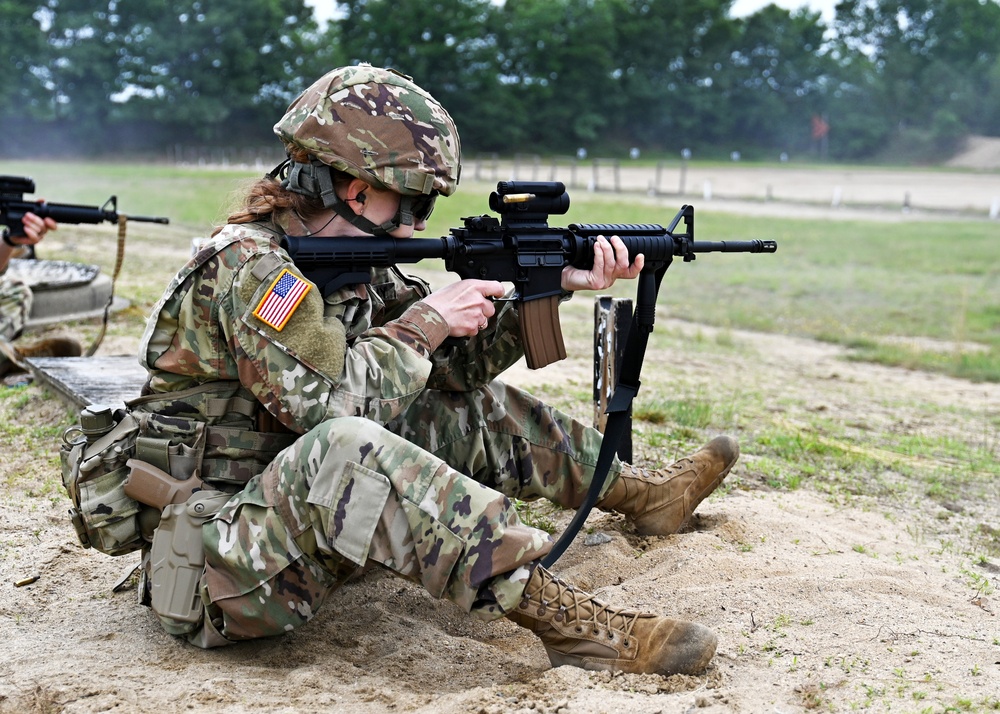 'Fighting 39th' squad from NH Army National Guard band competes at marksmanship event