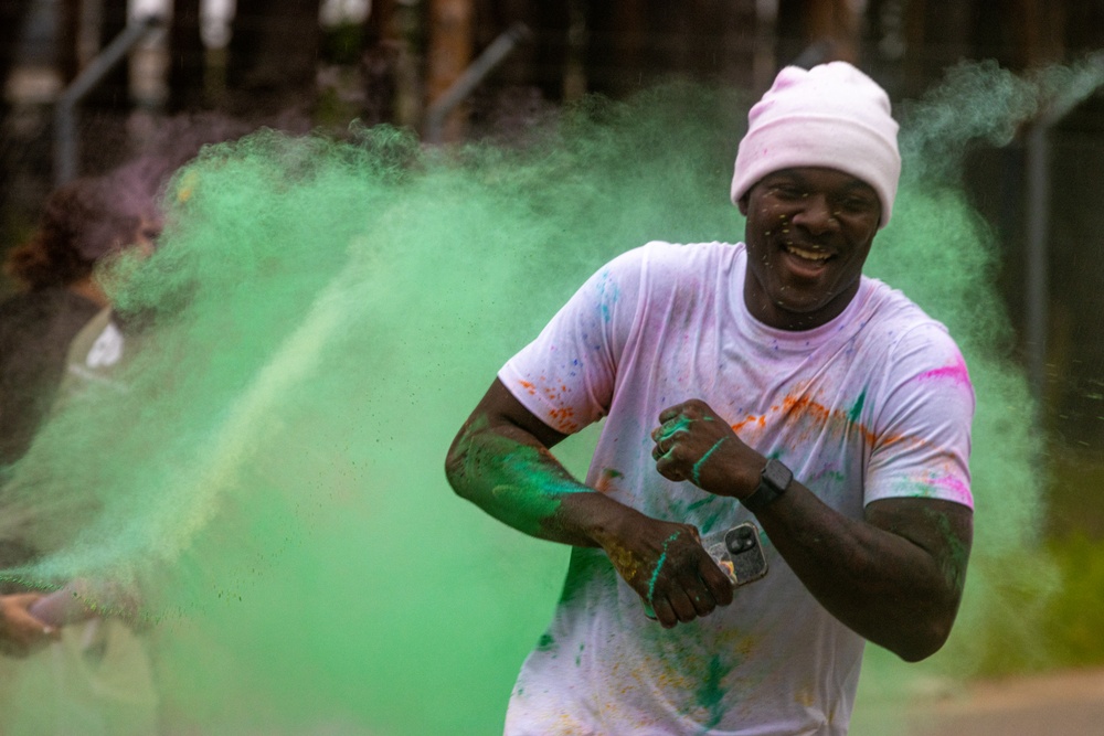 1st Cavalry Division Artillery celebrates Army Birthday with Color Run