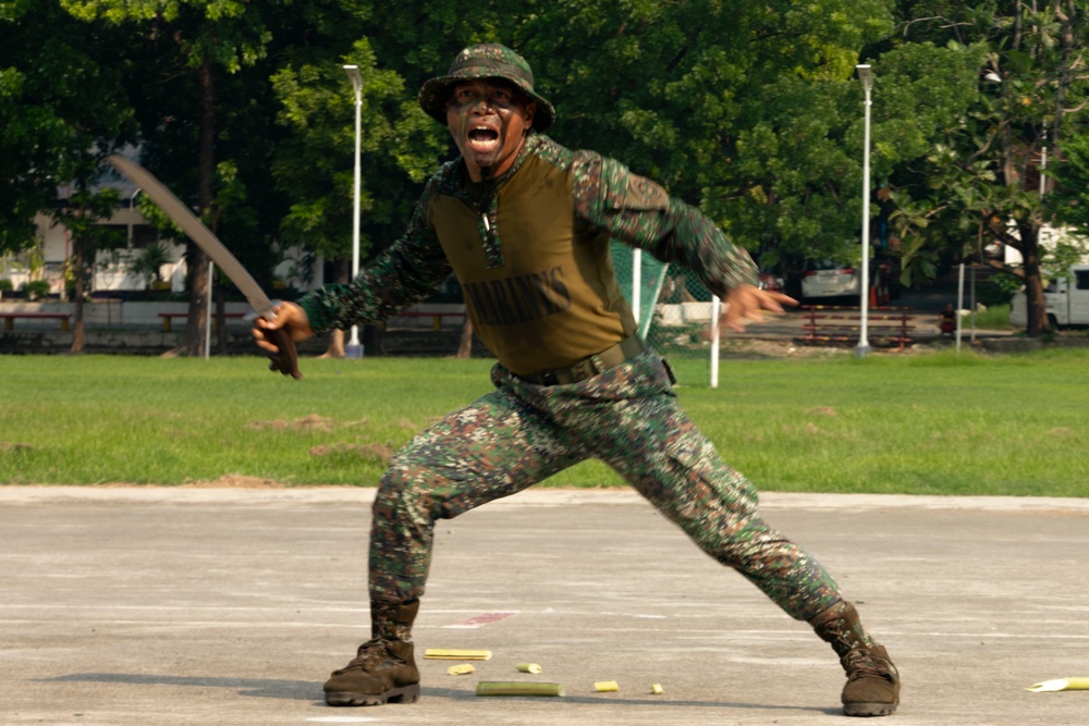 MASA: U.S. and Philippine service members conduct martial arts demonstration