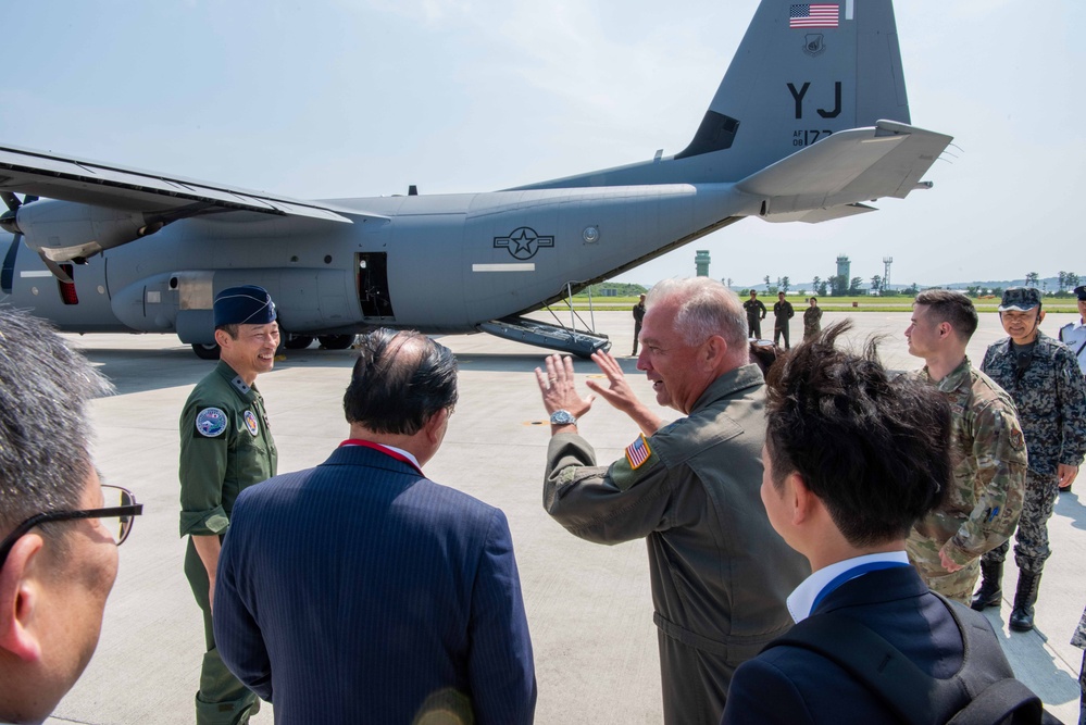 COMUSFJ visits JASDF Matsushima Air Base during Ex. Valiant Shield 24