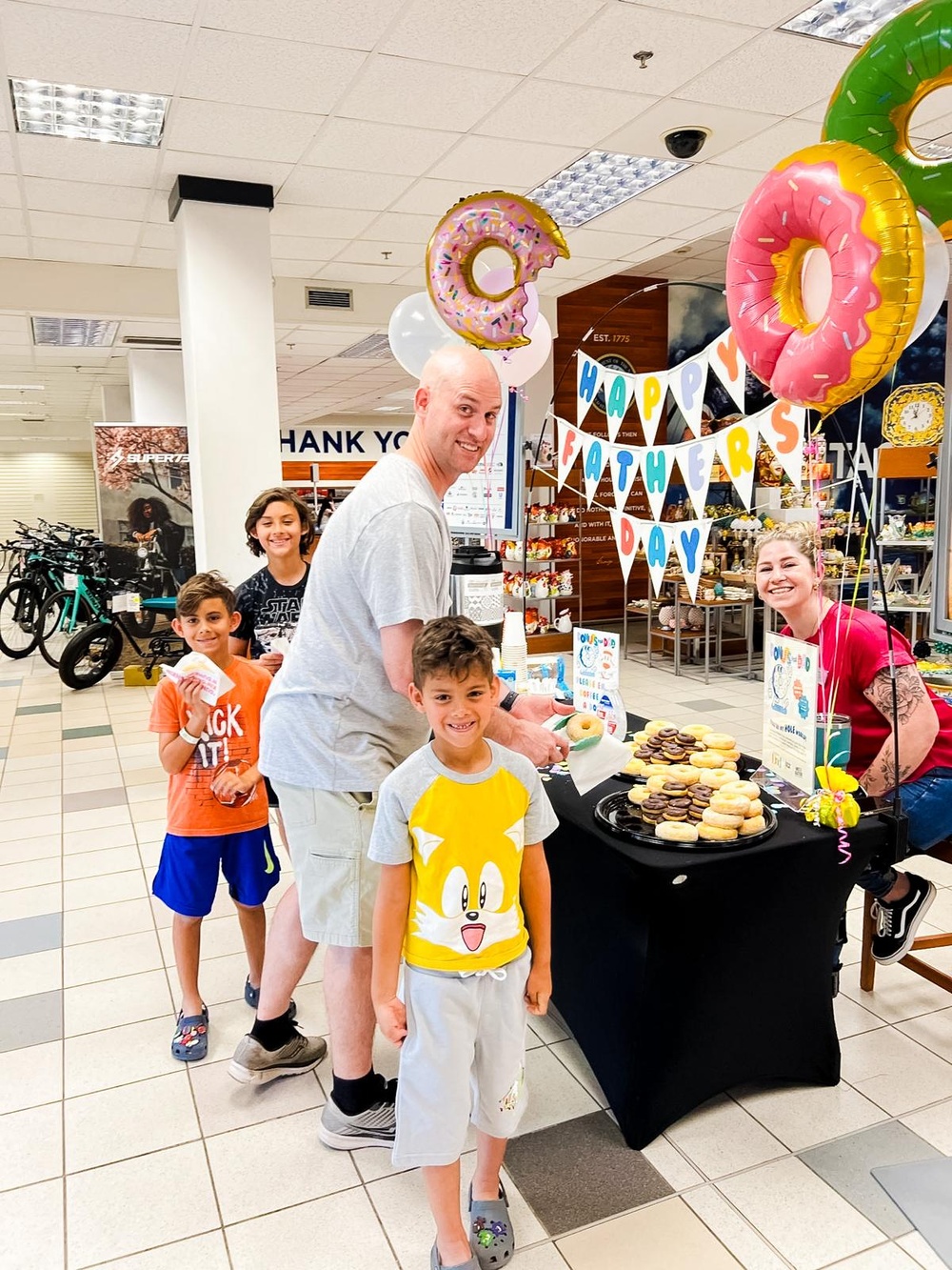 Dads honored at Navy Exchange events worldwide