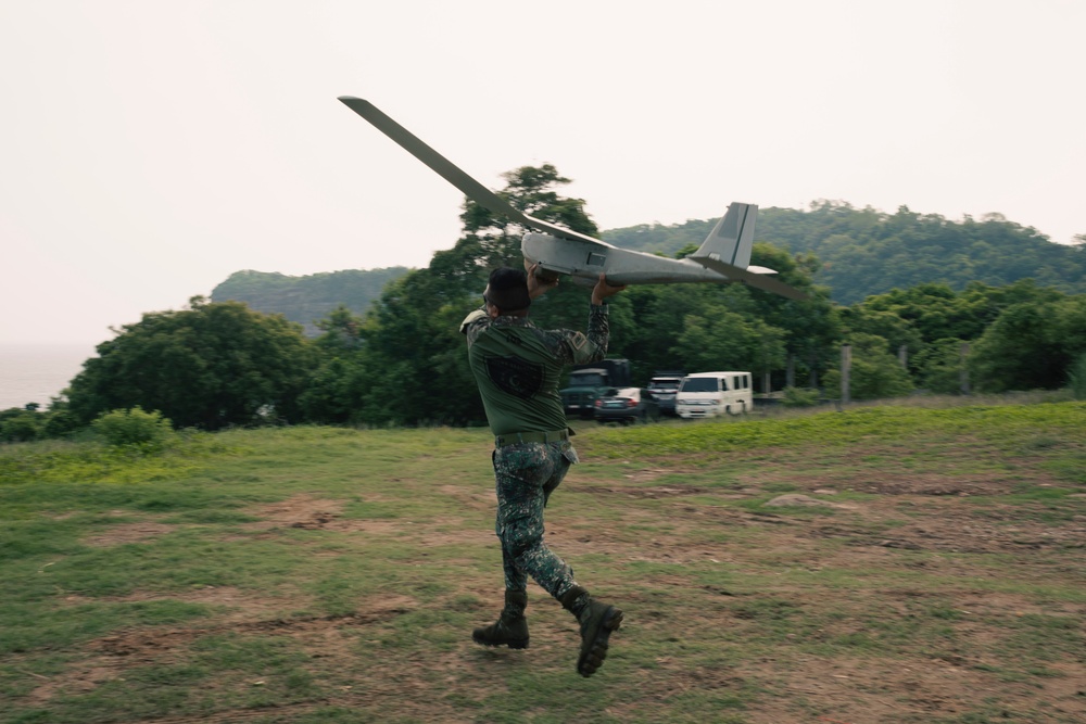 MASA: U.S. Marine leadership observes PMC close air support training