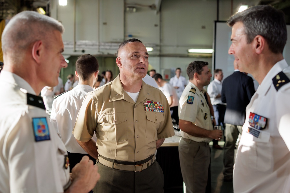 MARFORCOM Deputy Commander visits French Navy amphibious assault ship PHA Tonnerre