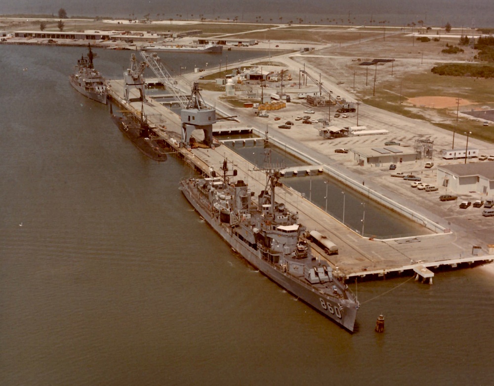 Poseidon Wharf in 1970