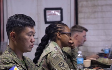 U.S. and Philippine Army Soldiers Establish a Joint Operations Center for the First-ever Joint Pacific Multinational Readiness Center-Exportable (JPMRC-X) in the Philippines