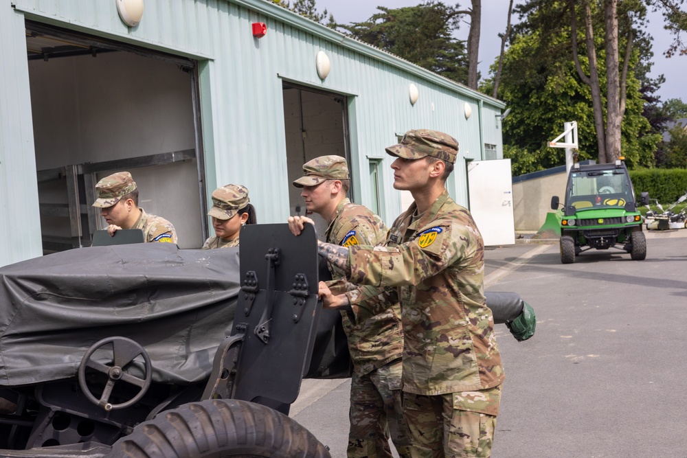 Canons Arrive in France