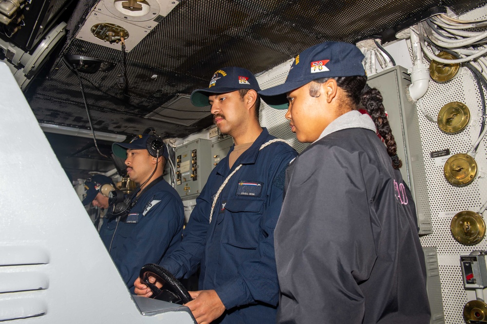 DVIDS - Images - USS Ronald Reagan (CVN 76) Sailors stand watch in the ...
