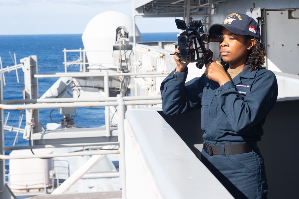 DVIDS - Images - USS Ronald Reagan (CVN 76) Sailors stand watch in the ...