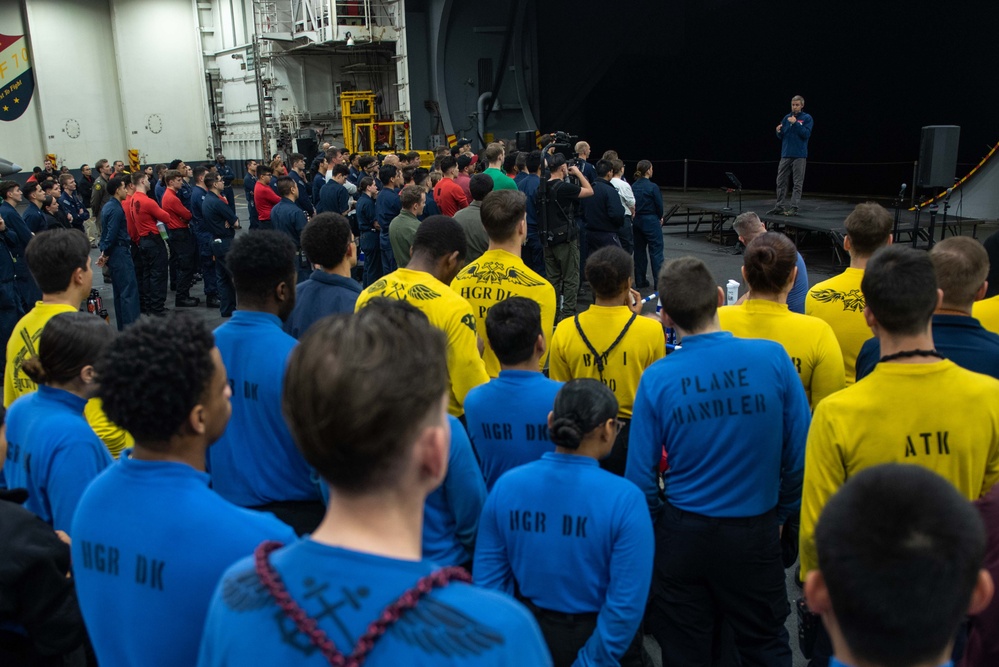 USS Ronald Reagan (CVN 76) hosts ship tour for Dr. Mike Gervais and the Finding Mastery team