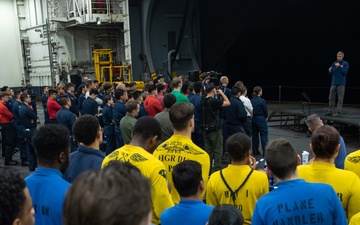 USS Ronald Reagan (CVN 76) hosts ship tour for Dr. Mike Gervais and the Finding Mastery team