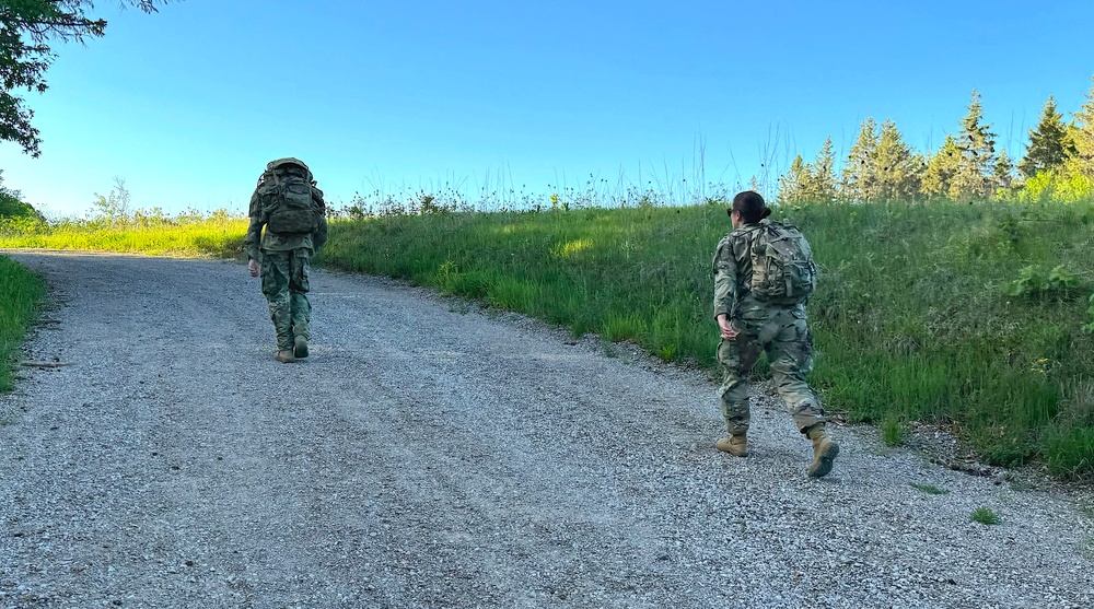 Marching In the Spirit: 407th CA BN Hosts a Norwegian Ruck March