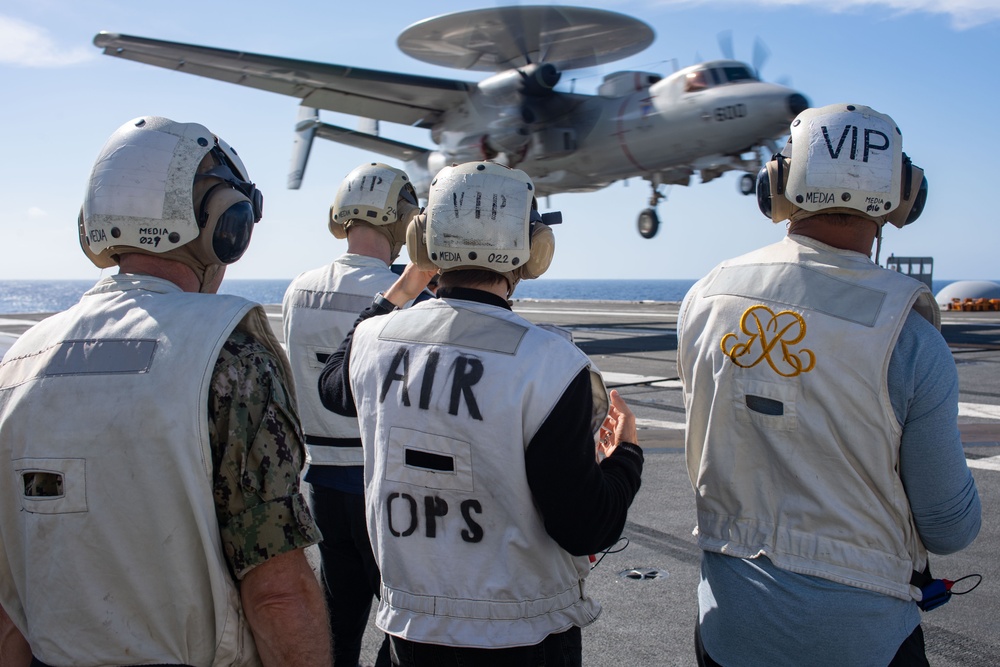 USS Ronald Reagan (CVN76) hosts ship tour for  Dr. Mike Gervais and resiliency team