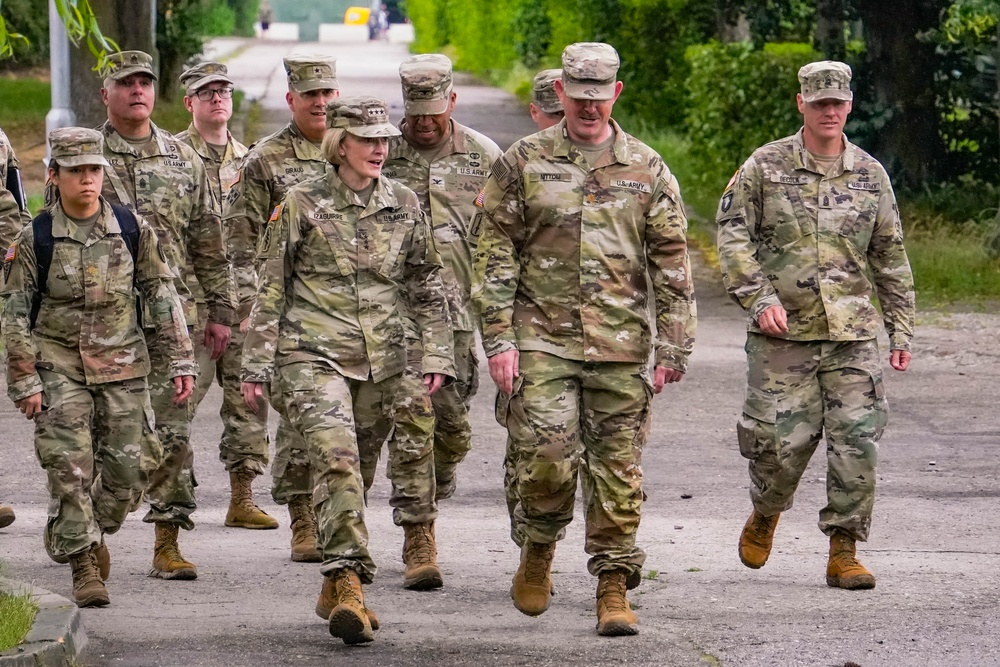 Surgeon General of the Army Visits 104th MCAS Medical Clinic in Poland