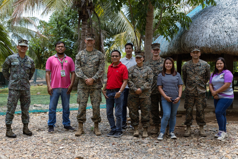 DVIDS - Images - 3rd MLR Marines Meet with Local Philippine Officials ...