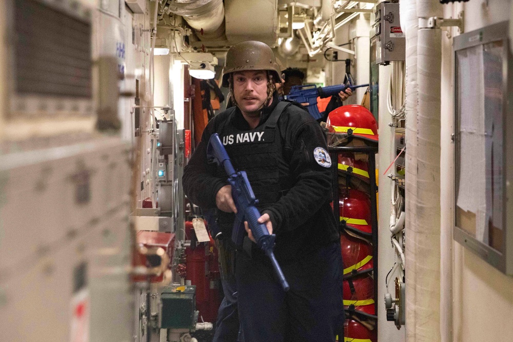 USS Ralph Johnson Conducts Anti-Terrorism Drill
