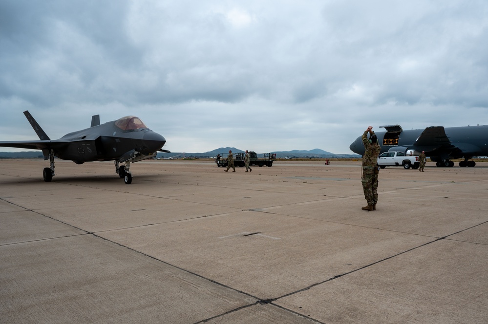 Reservists, Multi-Capable Airmen demonstrate Agile Combat Employment abilities during exercise