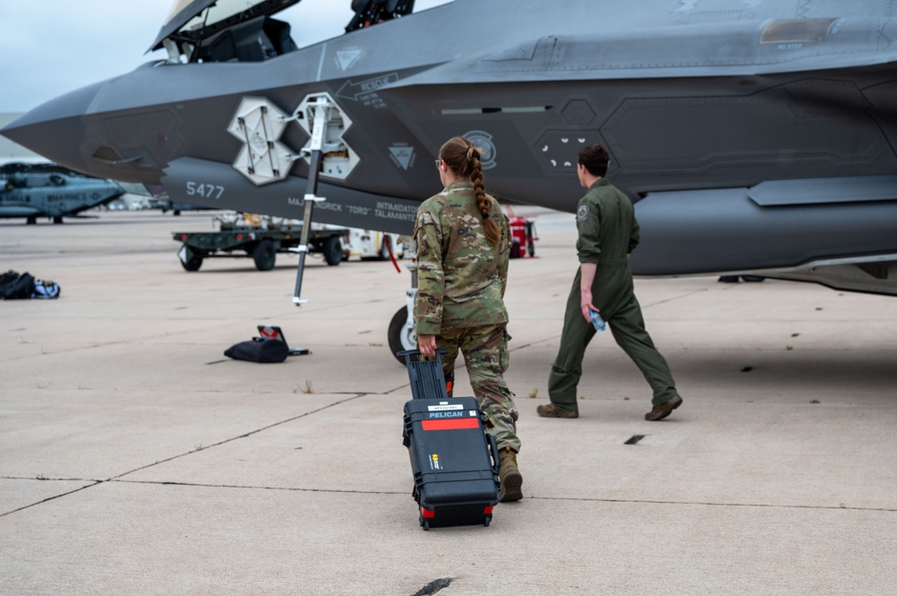 Reservists, Multi-Capable Airmen demonstrate Agile Combat Employment abilities during exercise