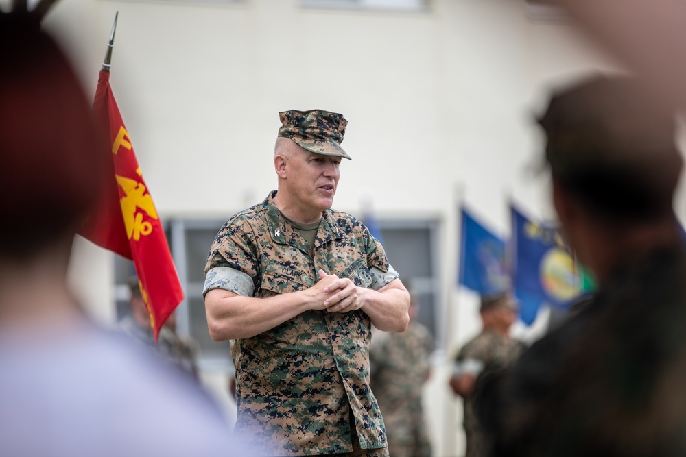 4th Marine Regiment HQCO Change of Command