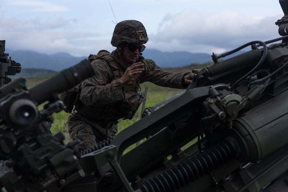  3/12 fires M777 during ARTP 24.1