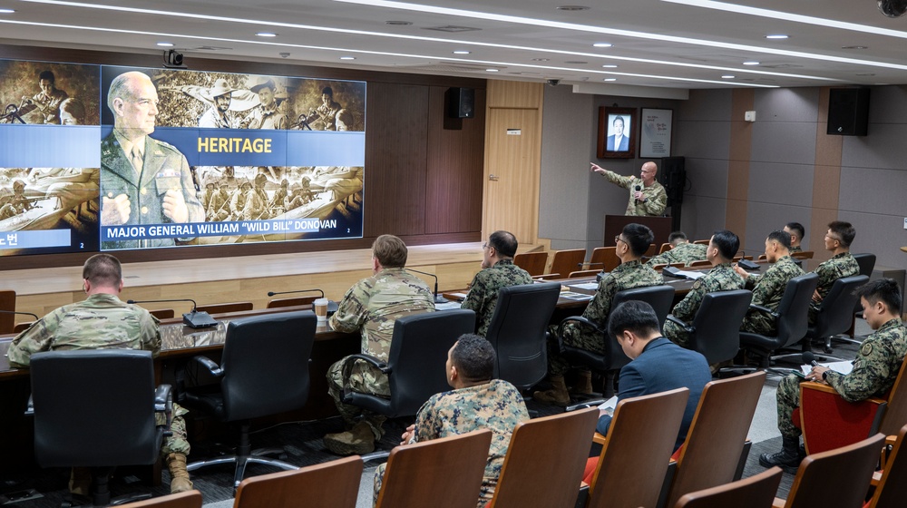 School of Advanced Military Studies participate in academic broadening with combined special operations units in Korea