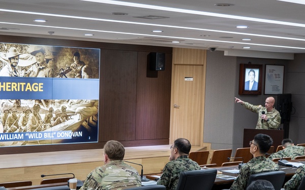 School of Advanced Military Studies participate in academic broadening with combined special operations units in Korea