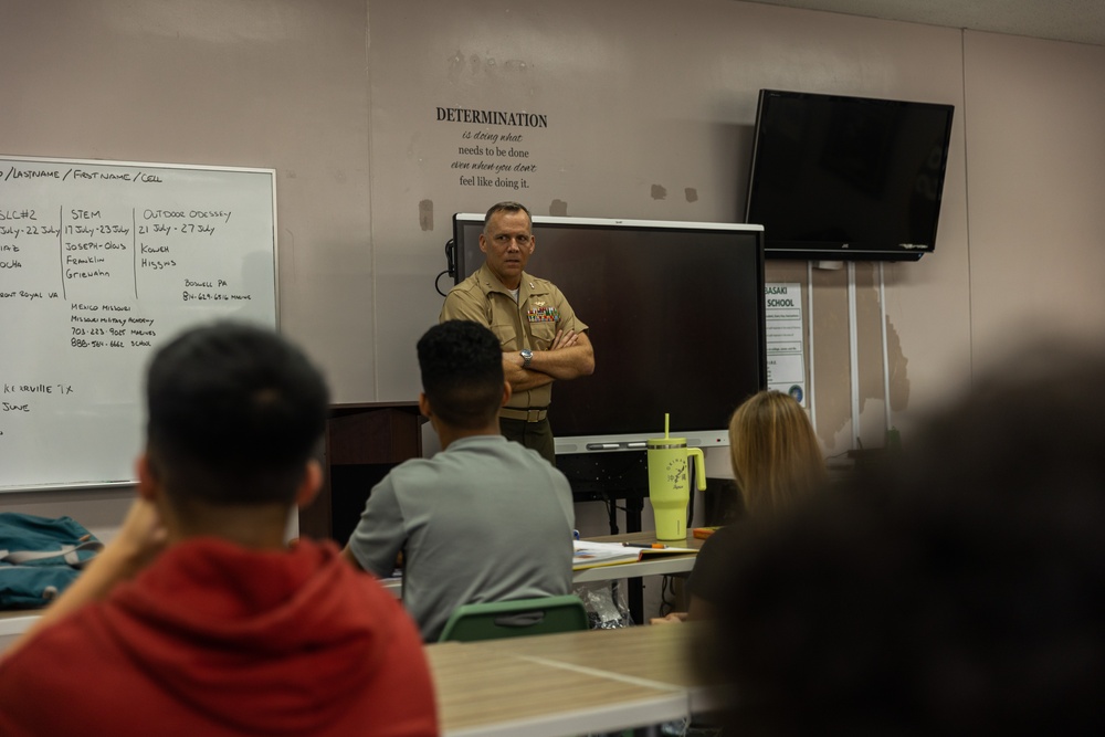 1st MAW commanding general visits Kubasaki High School