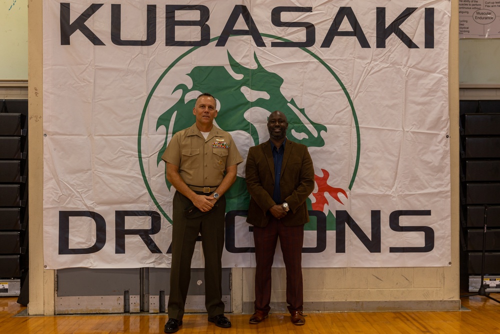 1st MAW commanding general visits Kubasaki High School