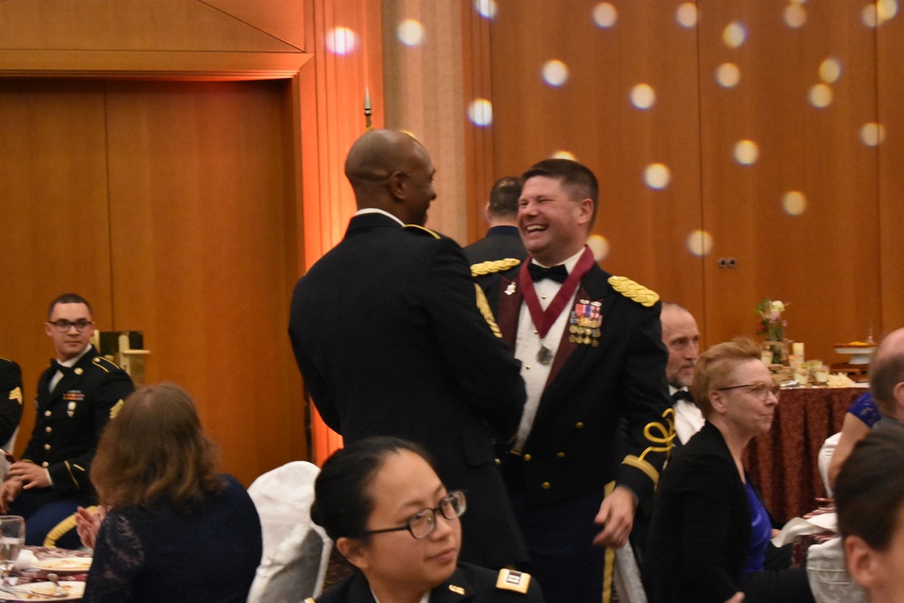 Environmental Science officer receives Order of Military Medical Merit