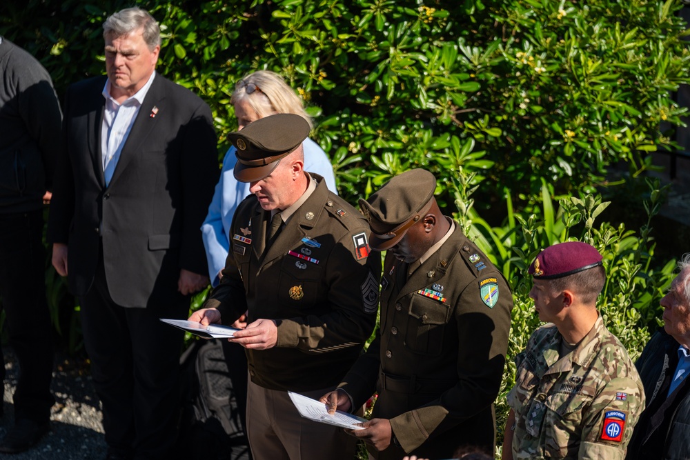 U.S. Military Personnel visit Le Mont Saint-Michel