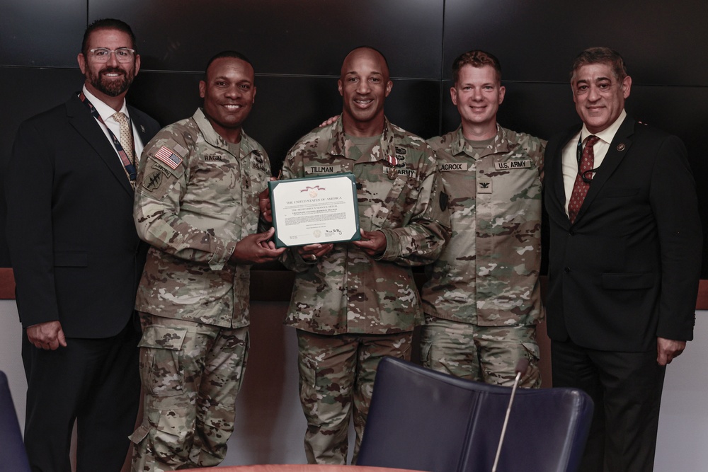 Lt. Col. Jermon Tillman PCS award ceremony