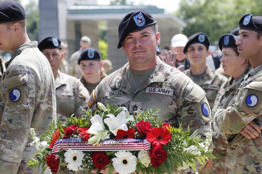 Blue and Gray Division commemorates the 80th anniversary of Operation Overlord