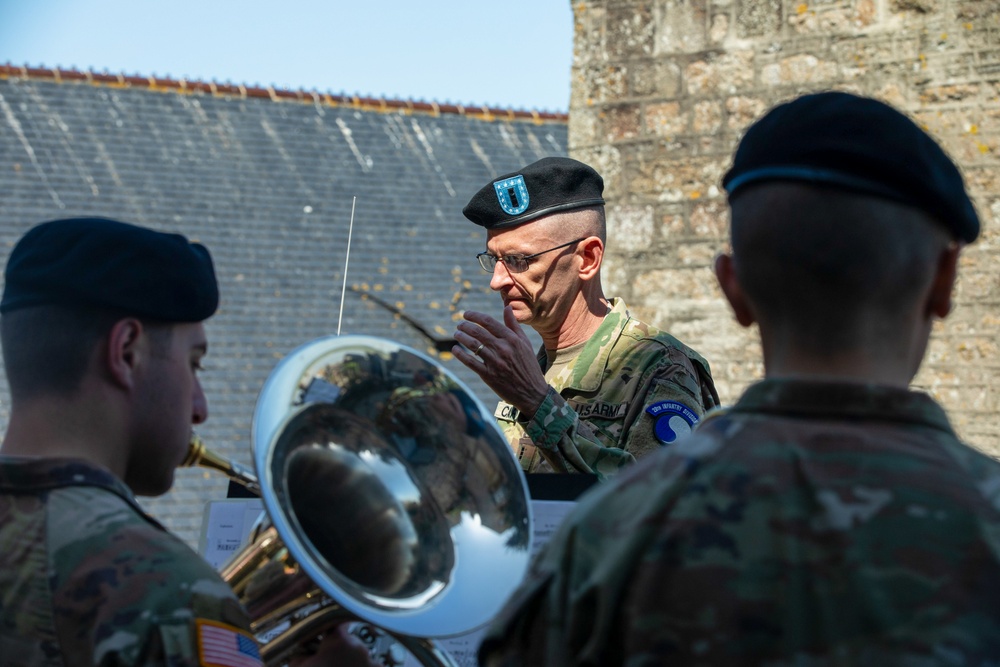 Mont Saint Michel Ceremony