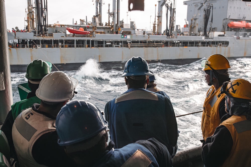 George Washington conducts replenishment at sea